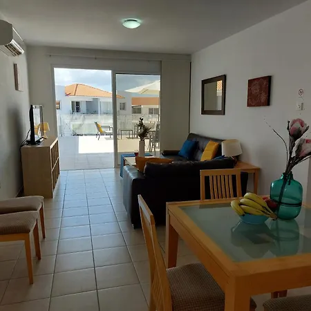 Tide Terrace 2 Bdr Apt In Kapparis, Protaras Lägenhet
